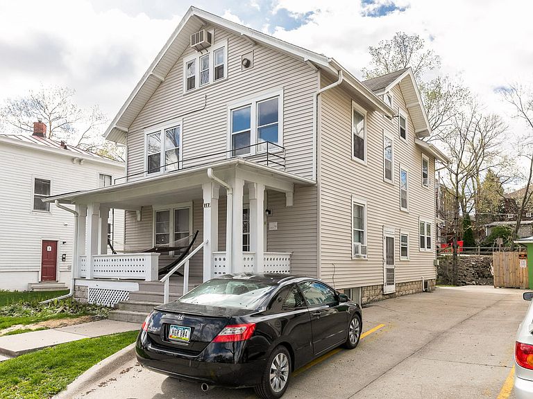 717 Iowa Ave Iowa City, IA, 52240 Apartments for Rent Zillow