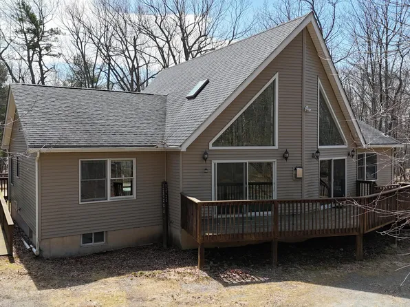 102 Loveland Dr, Tafton, PA 18464