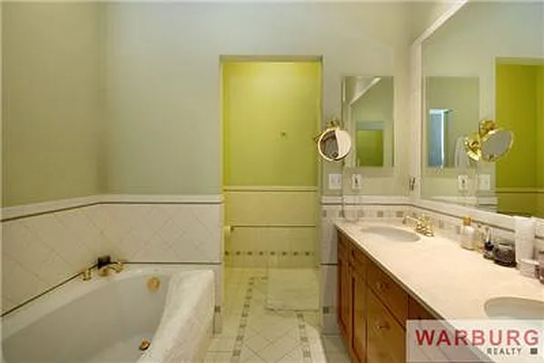 Rented by Warburg | media 3