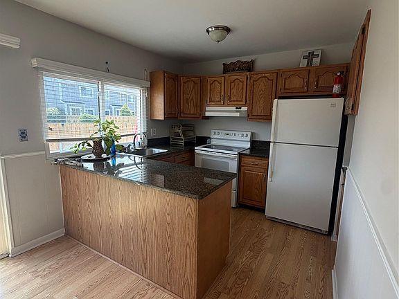 5th image of 36814 Park Place Dr #24