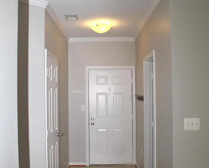 1520 N Point Dr #301 — Photo 8