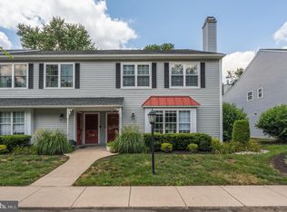 309 Andrews Ln, Moorestown, NJ 08057