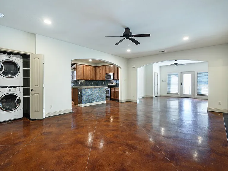 3239 S University Dr — Photo 23