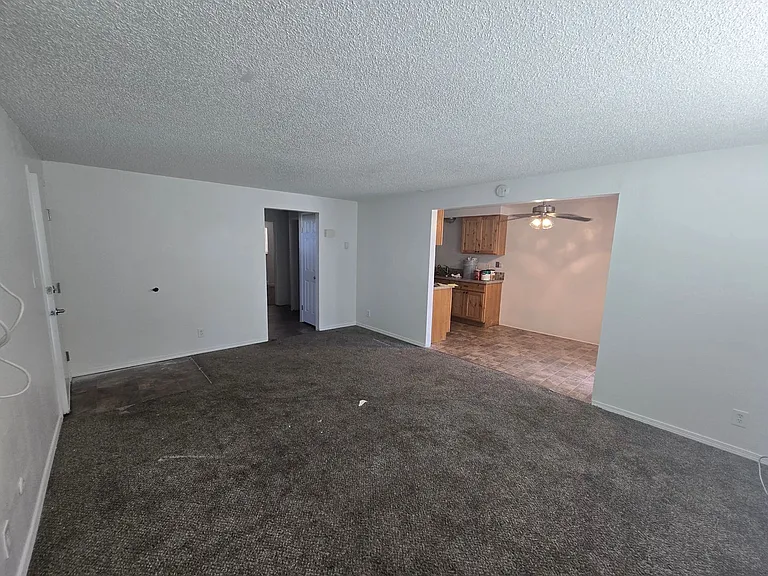 1715 Center Ave #1 — Photo 34