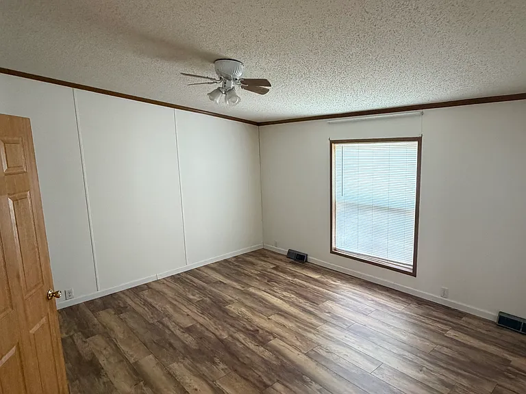 330 Lindseyville Loop — Photo 5