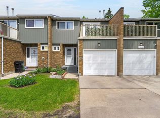 Claregreen Square, Edmonton, AB T5A 3L9