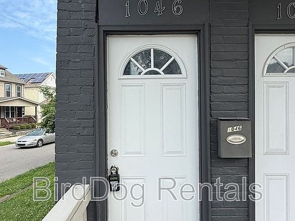 2nd image of 1044-1046 E Long St