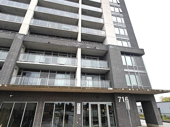 2nd image of 716 Main St E #808