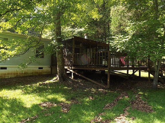 5th image of 700 Creek View Ln