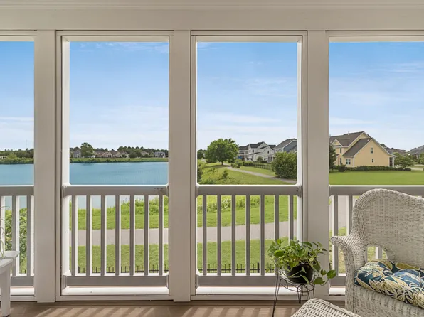 122 Sharpe Dr, Suffolk, VA 23435