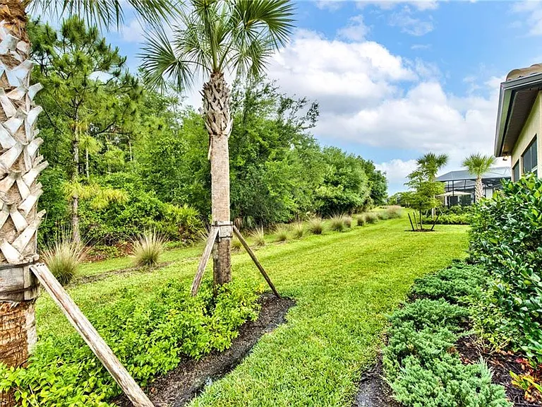 14223 Wild Timber Ct — Photo 37