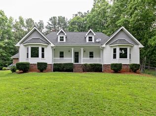 346 Cedar Ridge Dr, Dallas, GA 30157