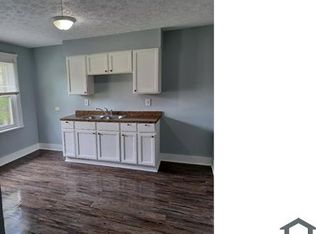 403 E 152nd St #3, Cleveland, OH 44110