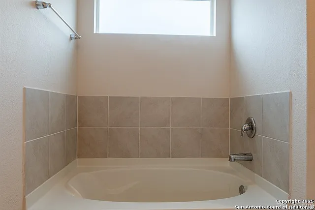 6847 Kingsley Edge — Photo 20