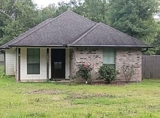 32574 Weiss Rd, Walker, LA 70785