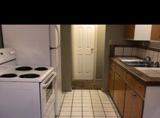 1714 Shady Oak Ln #2, Lansing, MI 48906