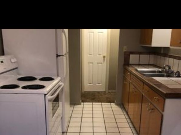 1714 Shady Oak Ln #2