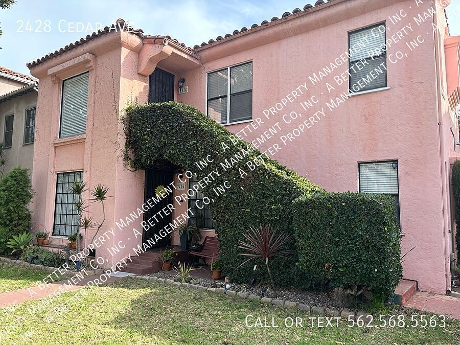 1st image of 2428 Cedar Ave