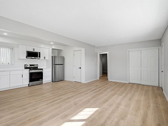 5th image of 2408 Grant Ave APT 5