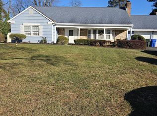 10 Tucker Ct, Willingboro, NJ 08046