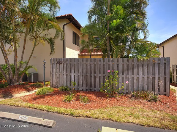 3237 Sea Oats Cir, Melbourne Beach, FL 32951