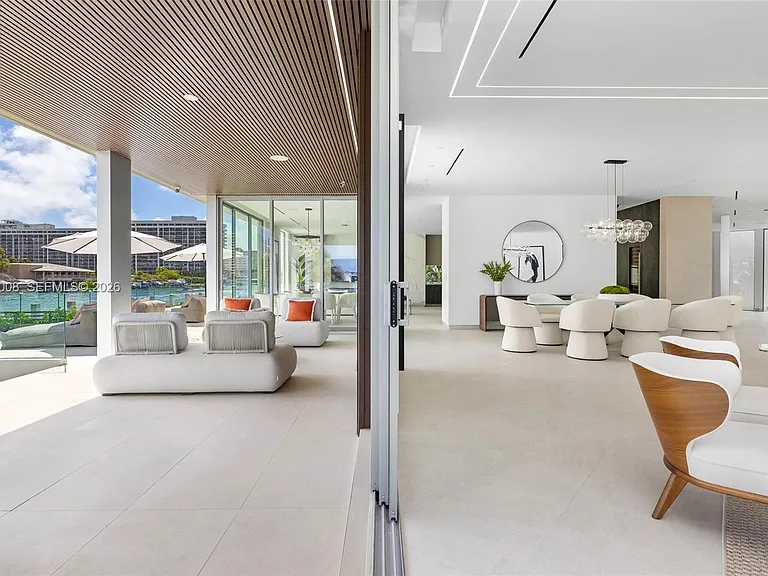 503 Palm Dr — Photo 20