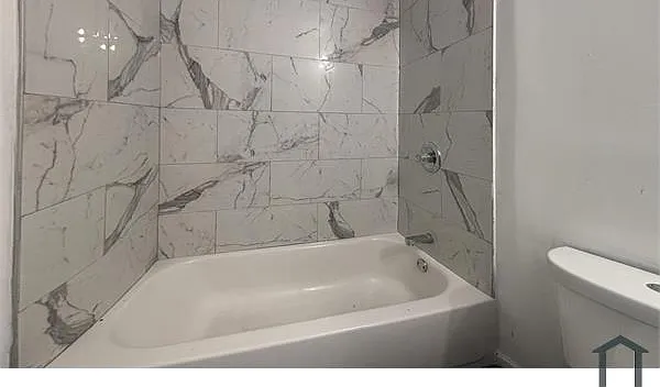 4 bed, $2,225 — Photo 2
