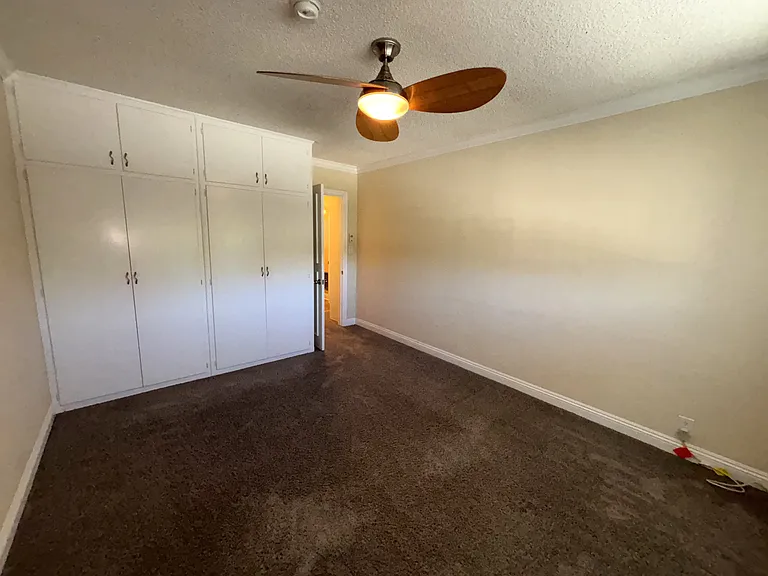 4239 Tujunga — Photo 15