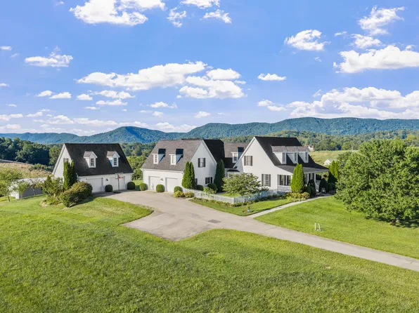 4513 Blacksburg Rd, Troutville, VA 24175