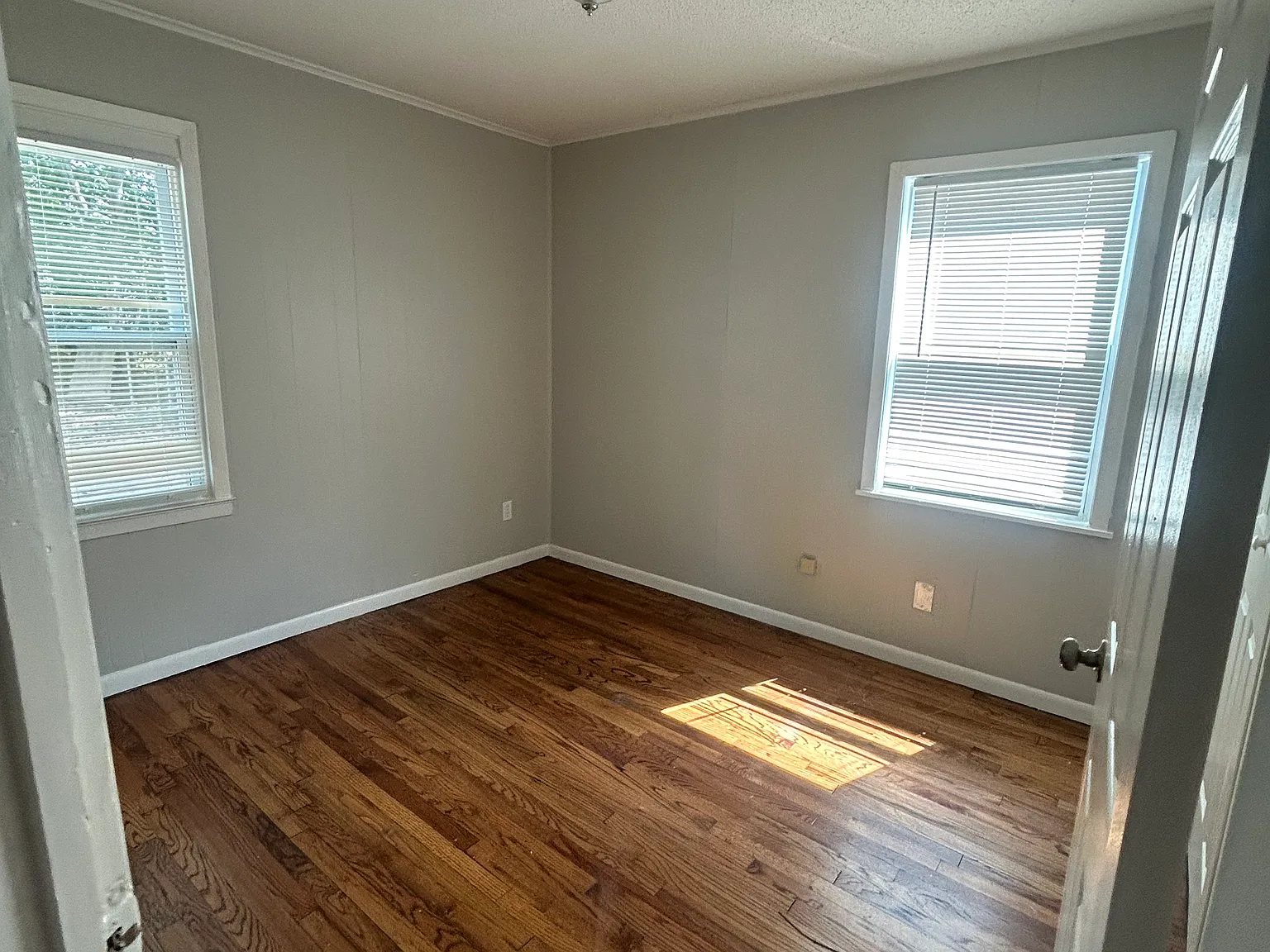 3 bed, 1404 sqft, $1,450 — Photo 4