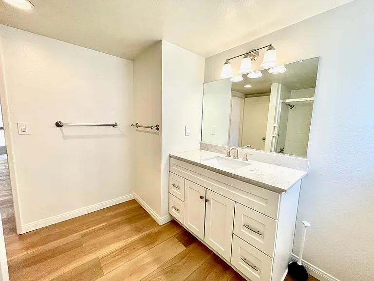 5958 E Naples Plz #NA — Photo 10
