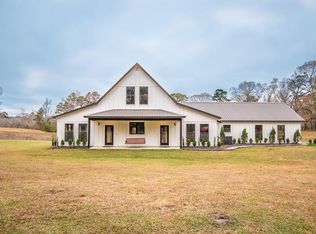 297 Price Rd, Pollock, LA 71467