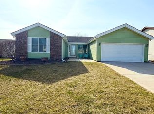 20010 S Pine Hill Rd, Frankfort, IL 60423