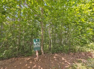 486 E Settings Blvd NW #252, Morganton, NC 28655