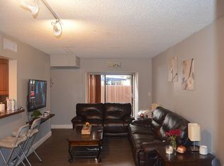 650 W Park Dr APT 108, Miami, FL 33172