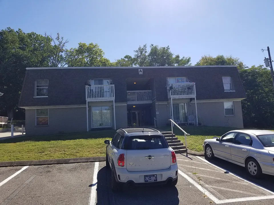 150 Mayhew Rd #A6