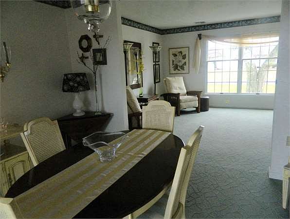 2nd image of 223 Worthington Ln