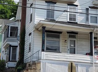 240 Chestnut St, Slatington, PA 18080