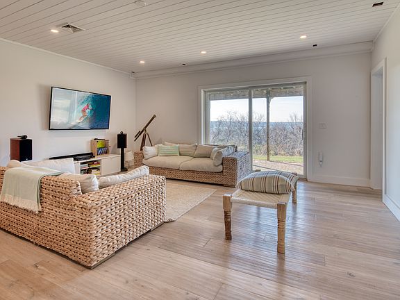6 Beech Hollow Ct Montauk NY 11954 Zillow 6 Beech Hollow Ct Montauk NY 11954 Zillow