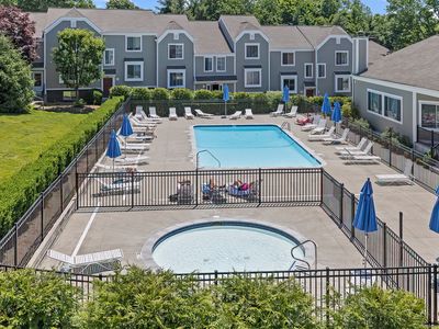 71 Aiken Street APT L2, Norwalk, CT, 06851