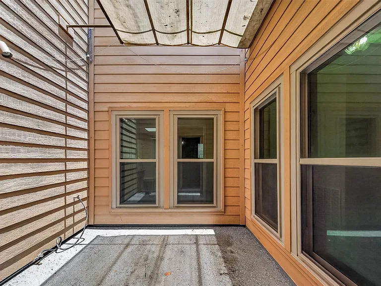 7527 N Hollow Cir — Photo 37