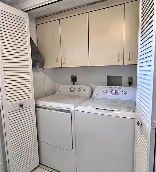 209 Palm Dr #1 — Photo 17