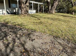 2830 Raymond Rd, Shepherdsville, KY 40165