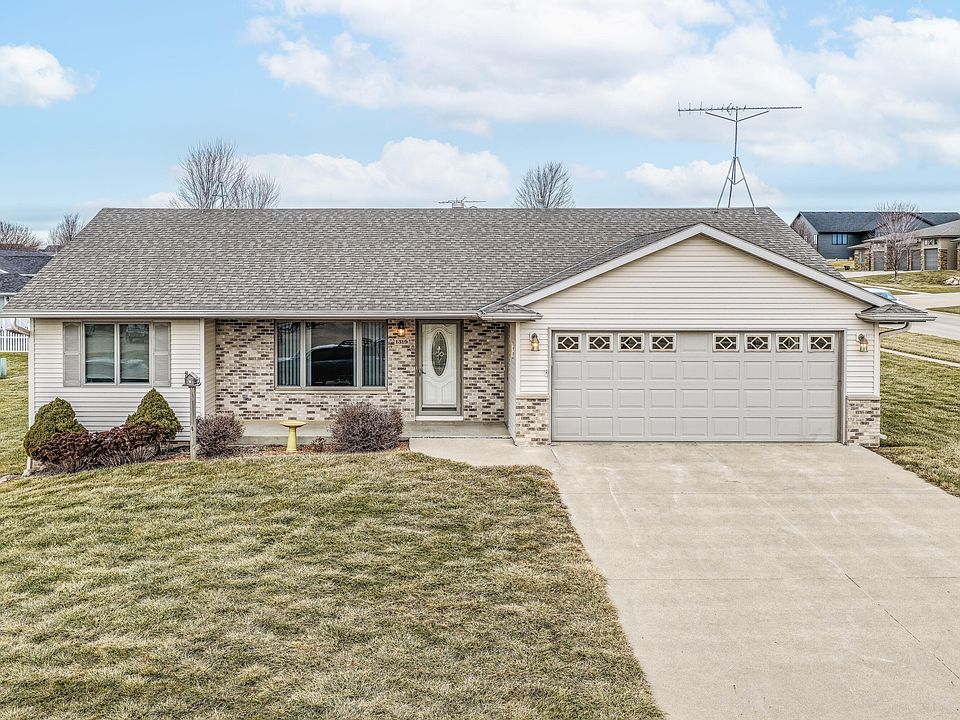 1st image of 1319 Woodland Dr