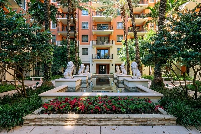 100 Andalusia Ave