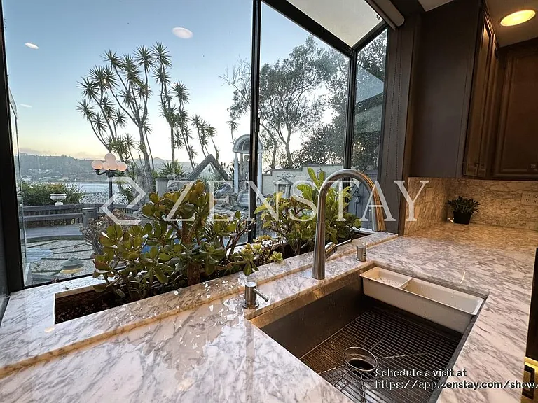121 Great Circle Dr — Photo 42