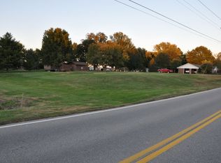 2076 W Division Rd, Jasper, IN 47546