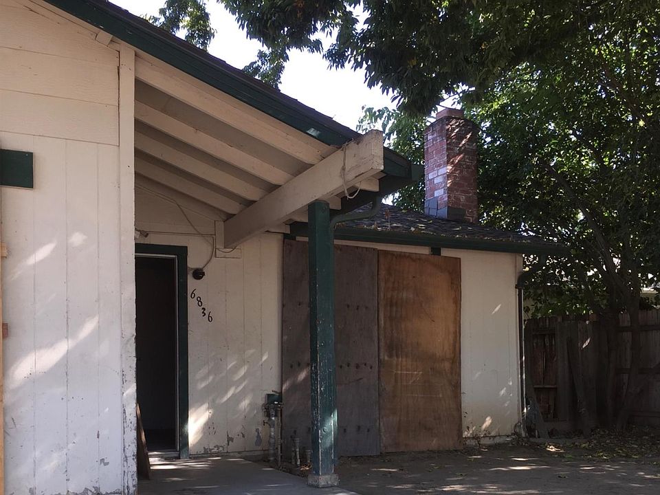 1st image of 6836 Sprig Dr