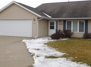 2014 Stratford Ct, Coralville, IA 52241