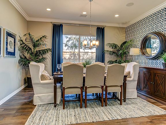 Resplendent dining room